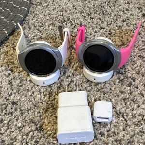 Samsung White Gear S2 Stainless Steel Back Smartwatch